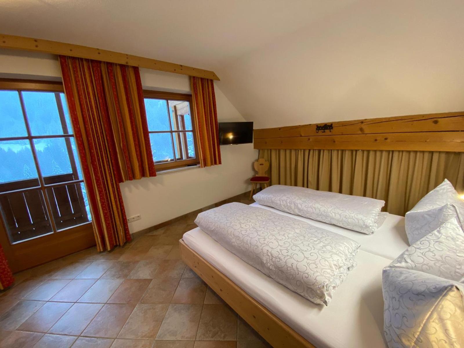 סן אנטון Hotel Garni Gafluna מראה חיצוני תמונה